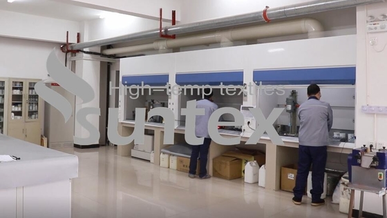 Especificación combinada ampliada industrial del fuego del paño de la tela de la fibra de vidrio de la textura de la fábrica
