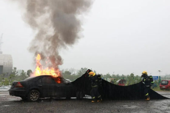Resistencia térmica de la manta de incendio del vehículo eléctrico Suntex de 550C/1000C